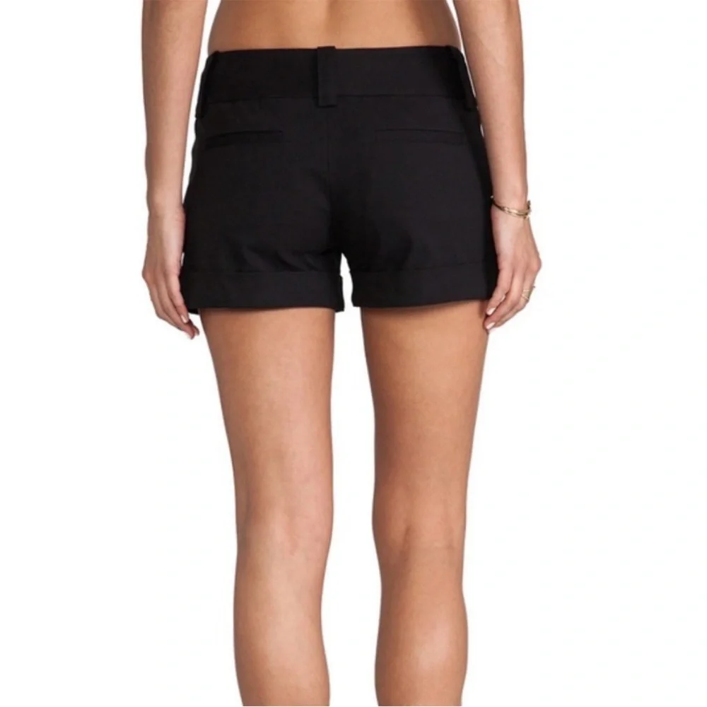 Alice + Olivia Black Cuffed Shorts - Picture 2 of 8